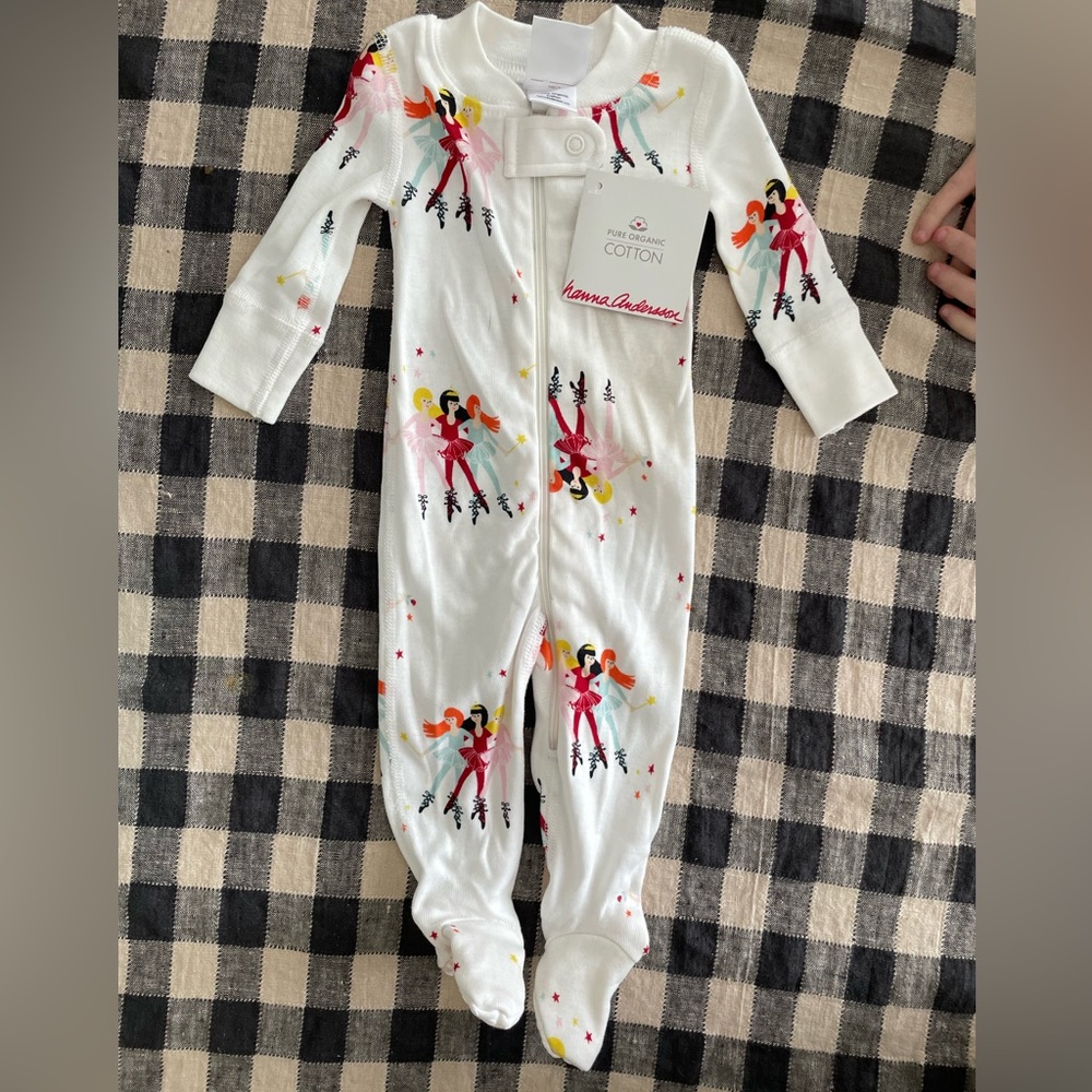 Hanna Andersson - Newborn Outfit